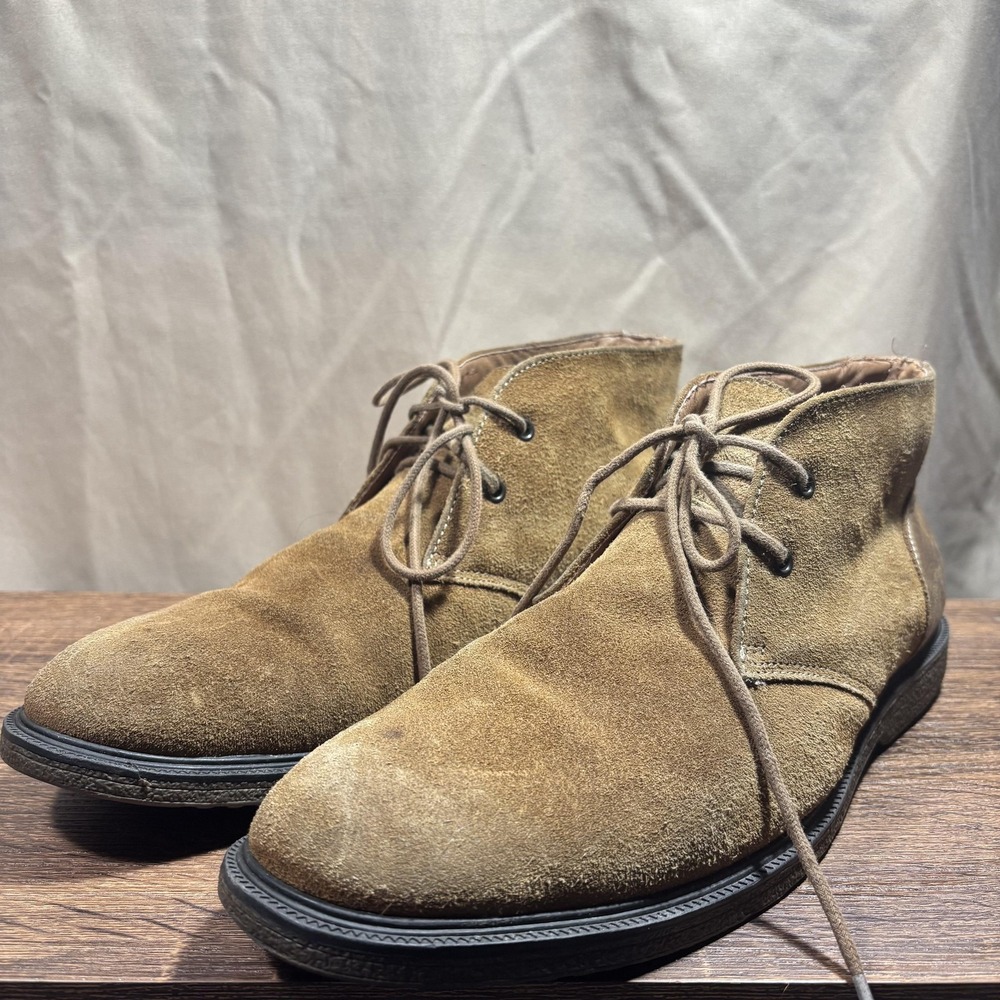 G.H. Bass & Co. Ragley Chukka Boots Mens Size 10 M Brown Suede Ankle Casual